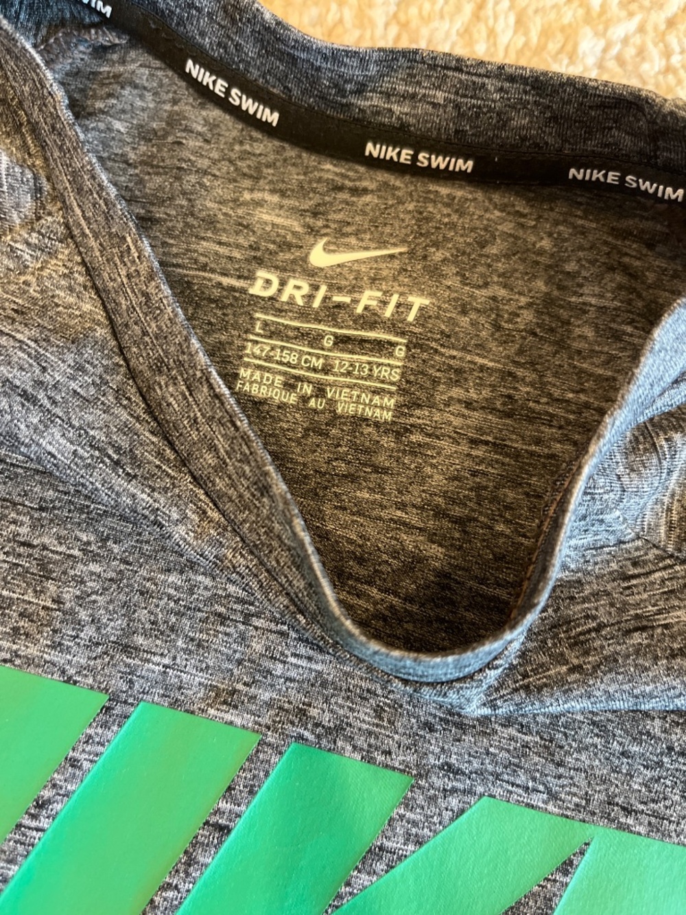 Swim trunks/board shorts & swim shirt - Picture 3 of 3